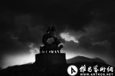 “消失的地平线”徐喆摄影展